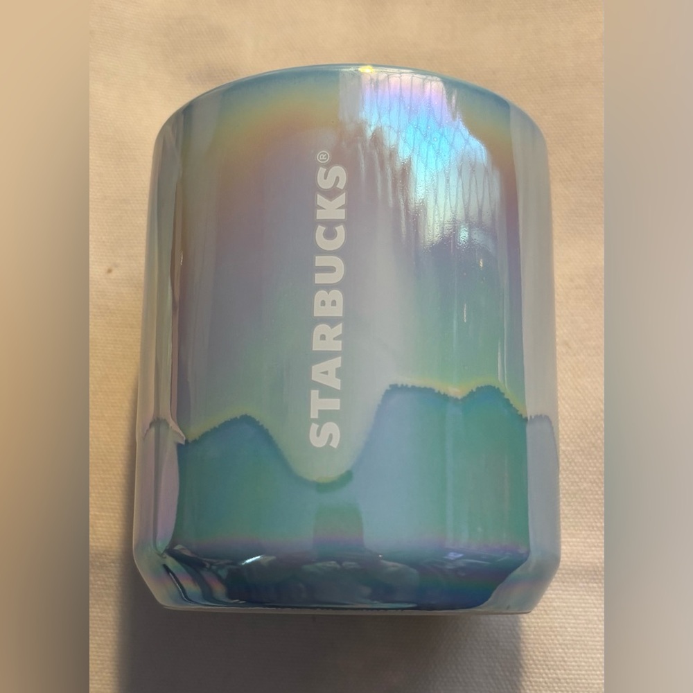Starbucks 2023 Holiday Iridescent Rainbow Glacier Drip-Like New